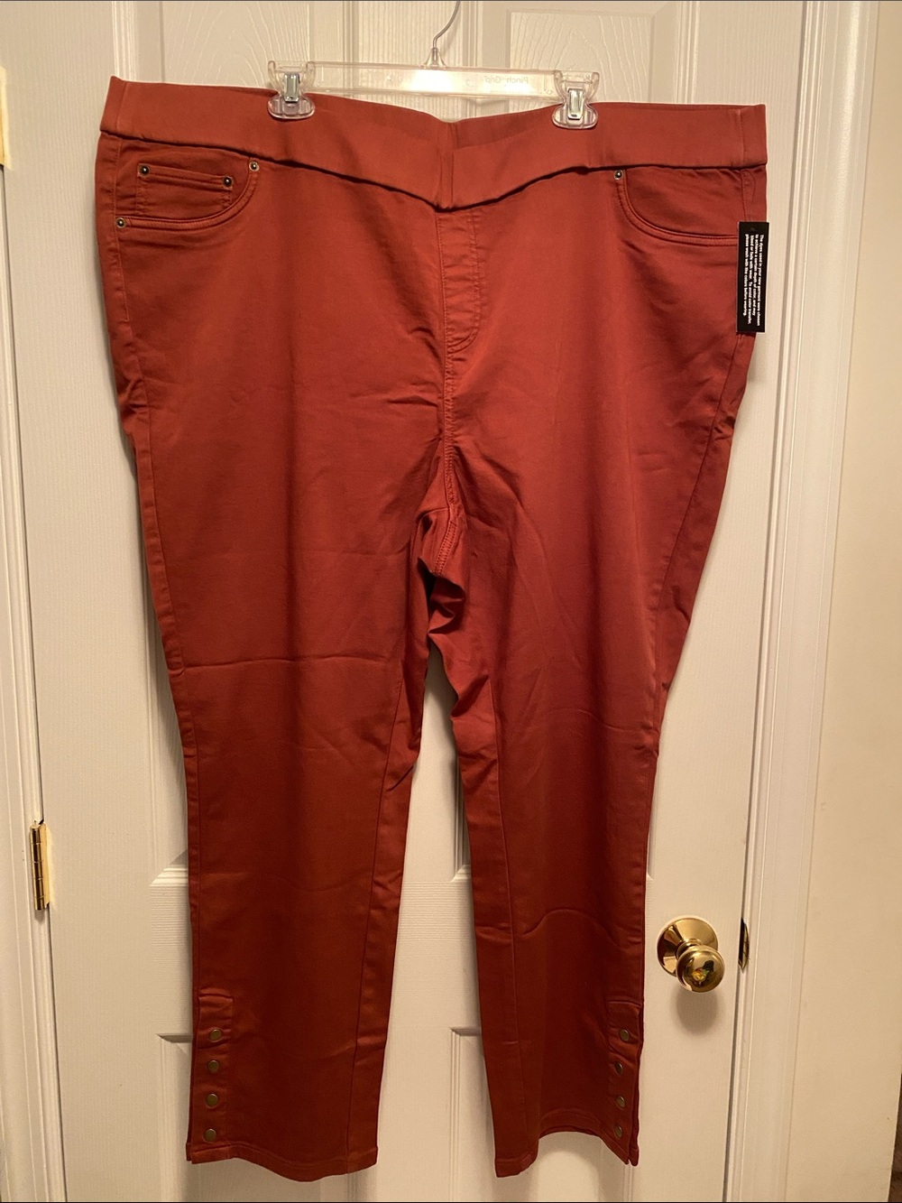 Denim & Co Rust Pull On Straight Ankle Pants…size 3X